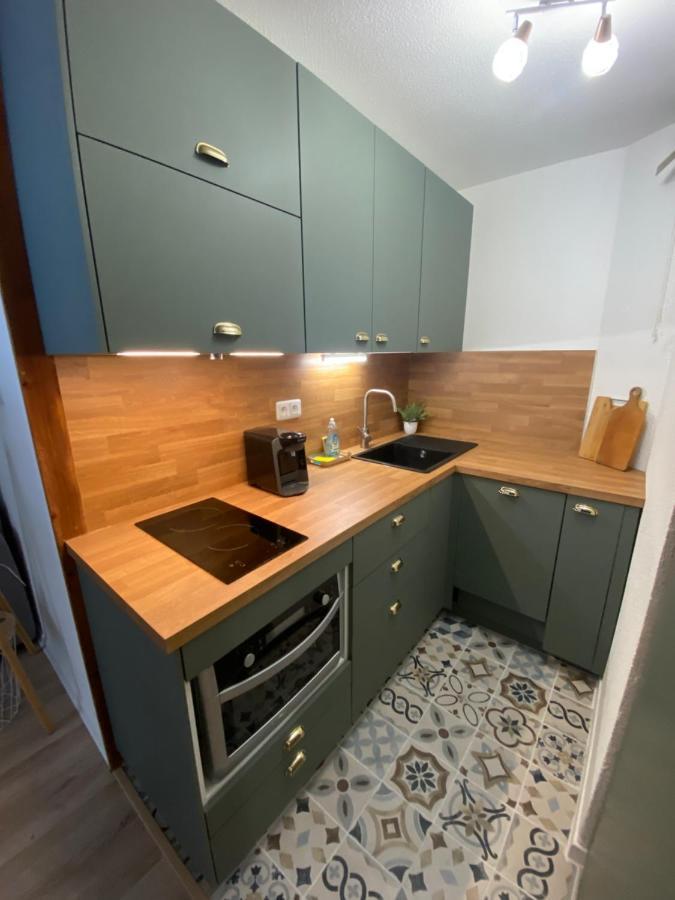 Appartement Au Pied Des Pistes Et Commerces - 5 Personnes 摩丹 外观 照片